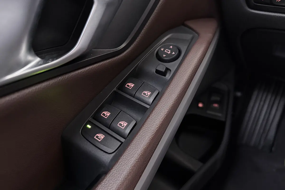 330e M-Sport Pano-dak Camera Leder Elek.Trekhaak Hifi-Sound