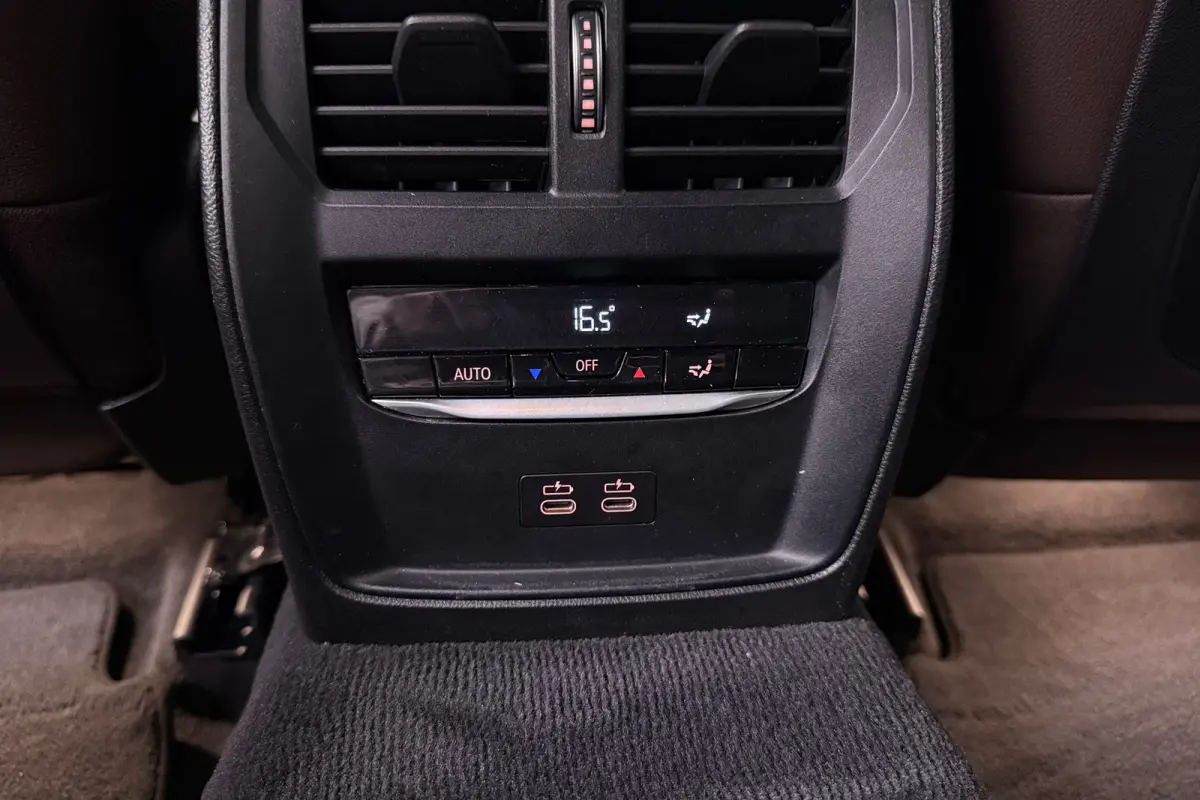 330e M-Sport Pano-dak Camera Leder Elek.Trekhaak Hifi-Sound