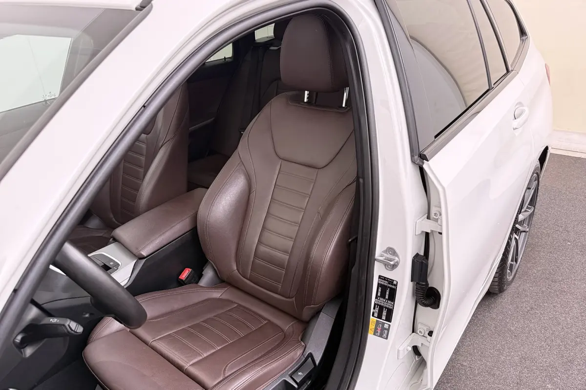 330e M-Sport Pano-dak Camera Leder Elek.Trekhaak Hifi-Sound