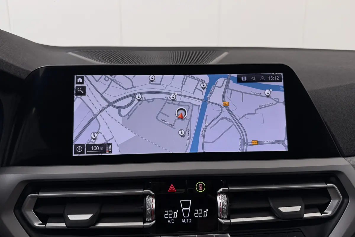 330e M-Sport Pano-dak Camera Leder Elek.Trekhaak Hifi-Sound