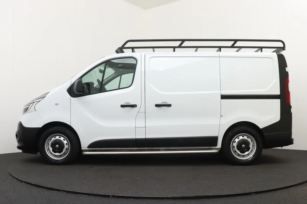 2.0 Aut. dCi 145 T29 L1H1 Comfort Houtenvloer Schuifdeur L+R Cruise