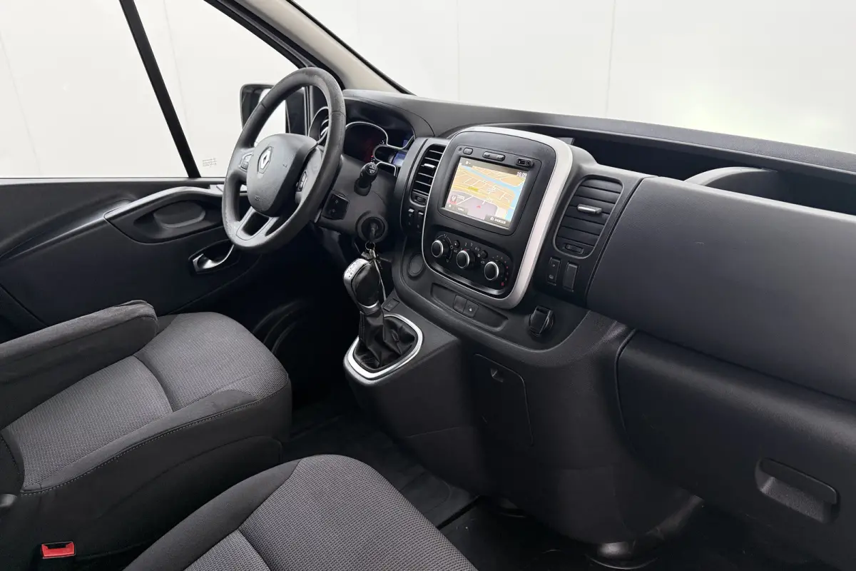 2.0 Aut. dCi 145 T29 L1H1 Comfort Houtenvloer Schuifdeur L+R Cruise