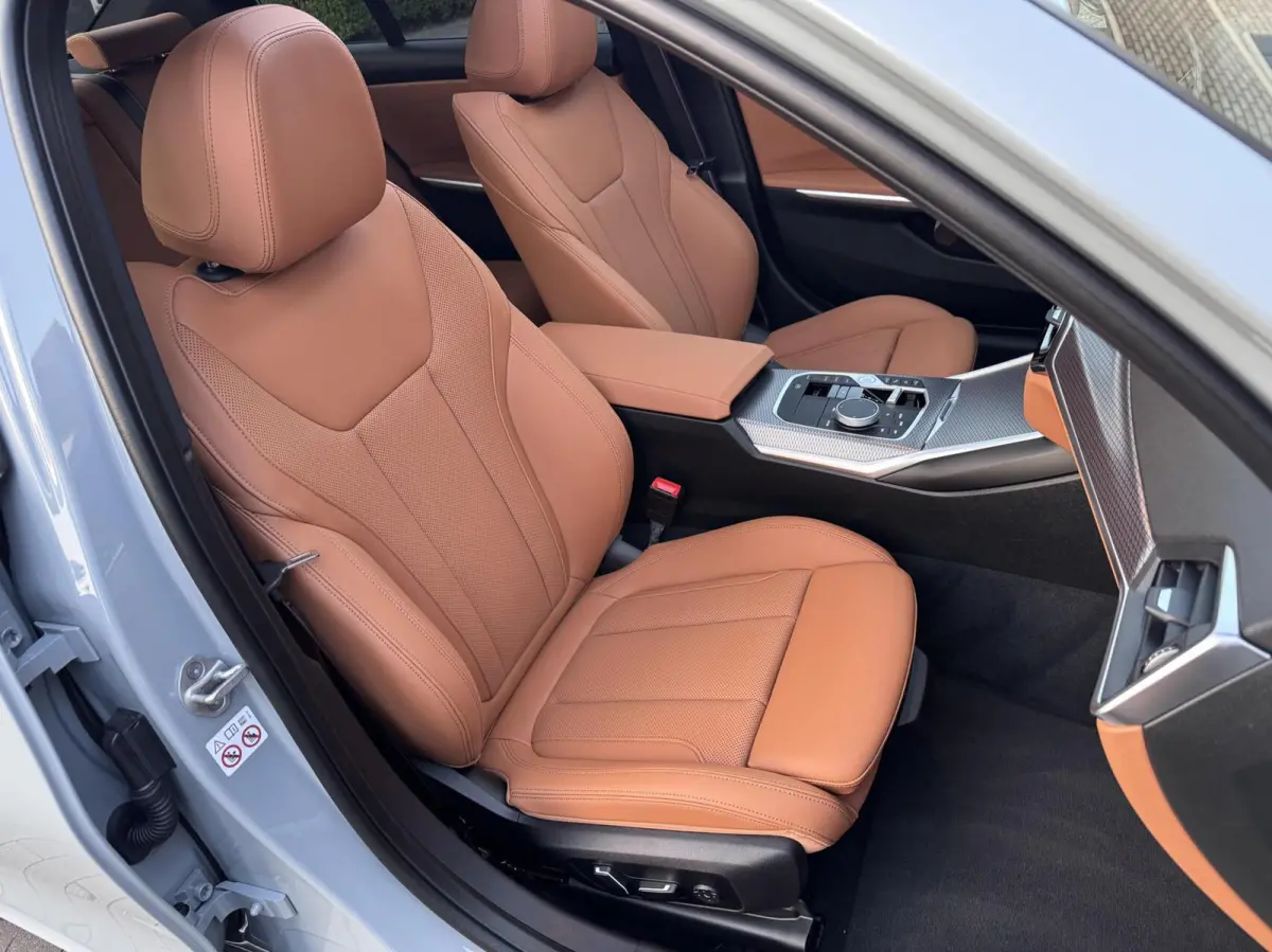 318i M Sport Brooklyn Grau Pano H/K Hud 360° 1e Eigenaar