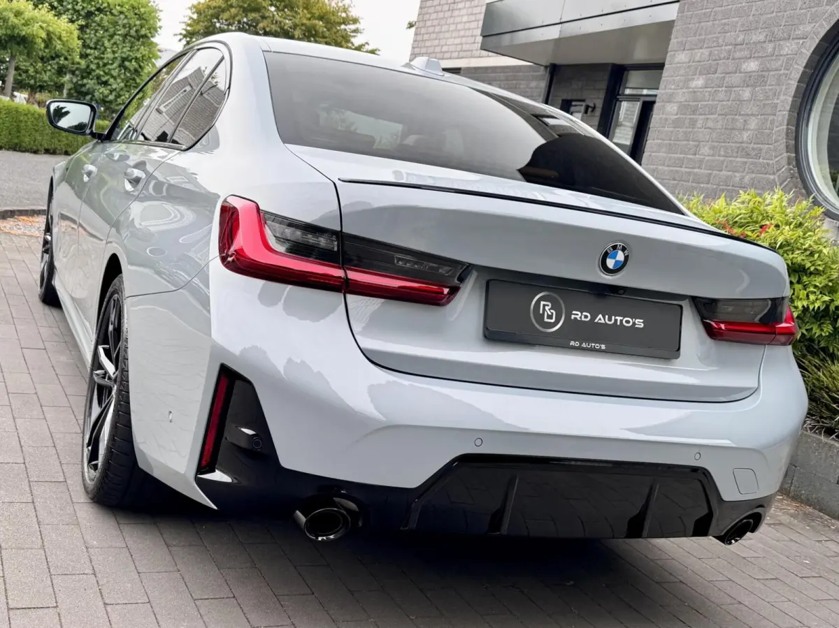 318i M Sport Brooklyn Grau Pano H/K Hud 360° 1e Eigenaar