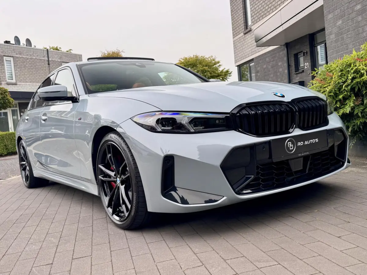 318i M Sport Brooklyn Grau Pano H/K Hud 360° 1e Eigenaar
