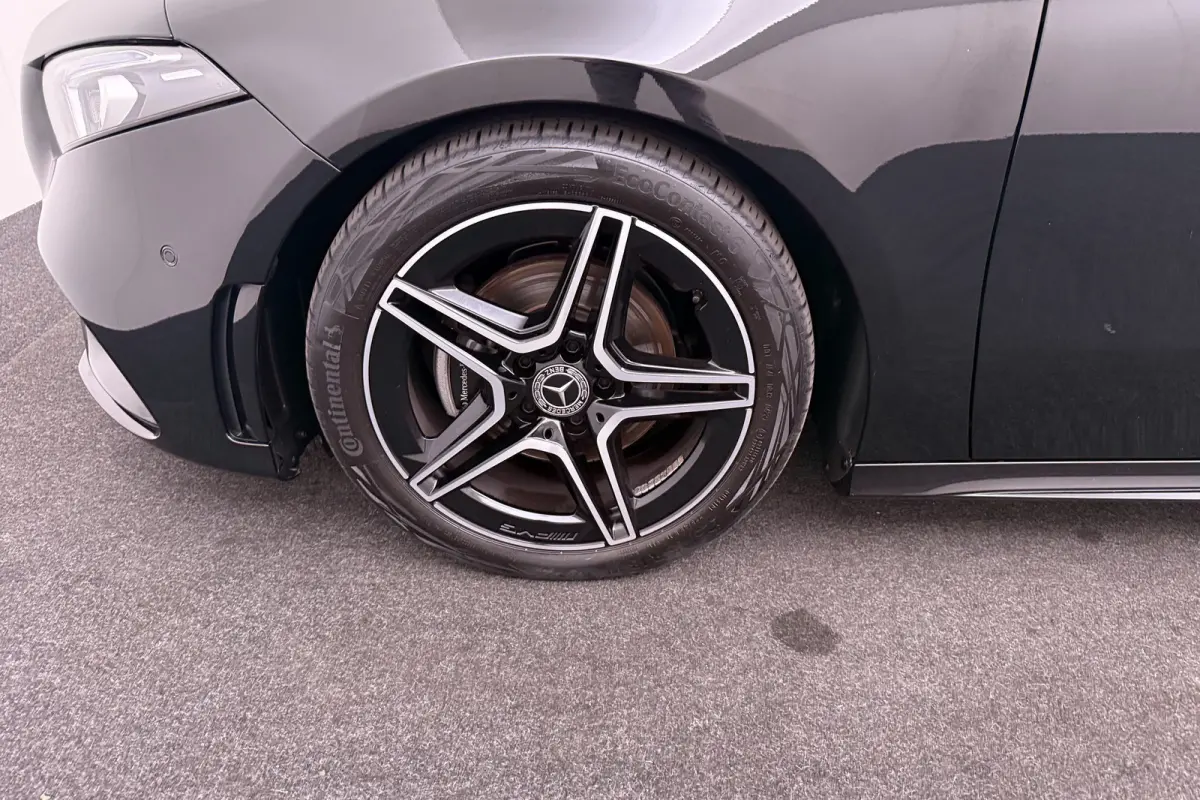 180 Aut. Business Solution AMG Pano-dak Sfeerverlichting Stoelverw.