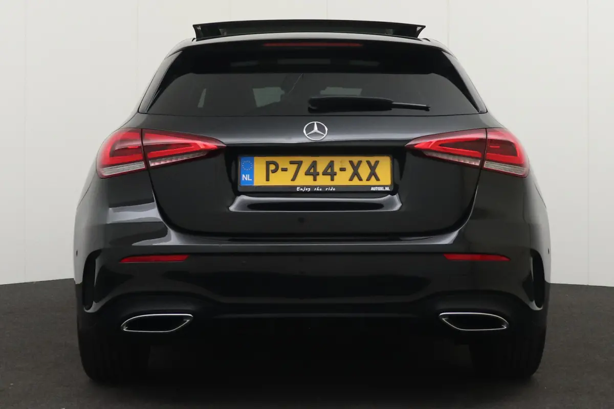 180 Aut. Business Solution AMG Pano-dak Sfeerverlichting Stoelverw.