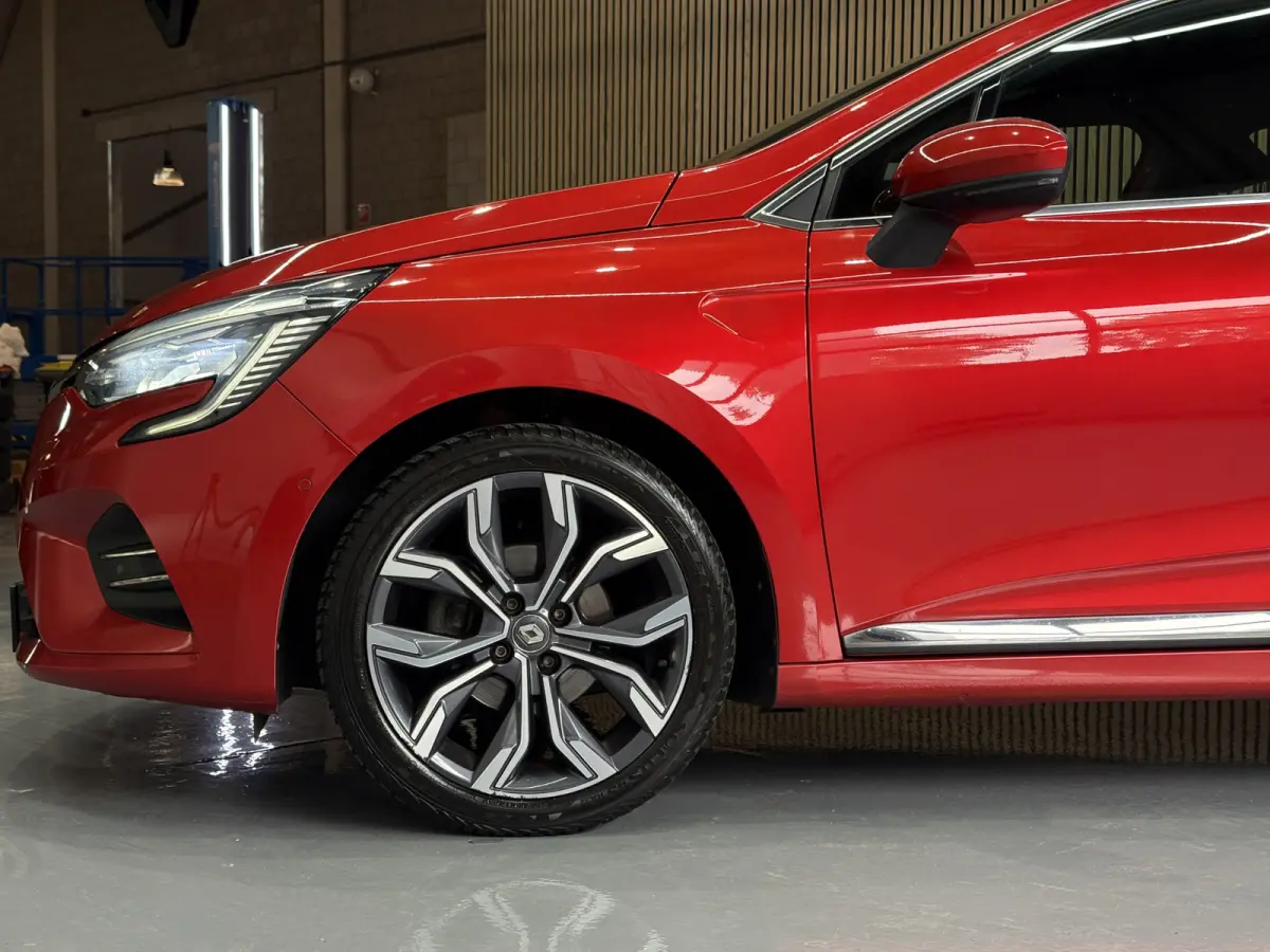 1.0 TCe 100pk Edition One | Groot Navi | Bose | 17" | Camera | Stoel & Stuur verwarming | Carplay | 100 % Dealer onderhouden!