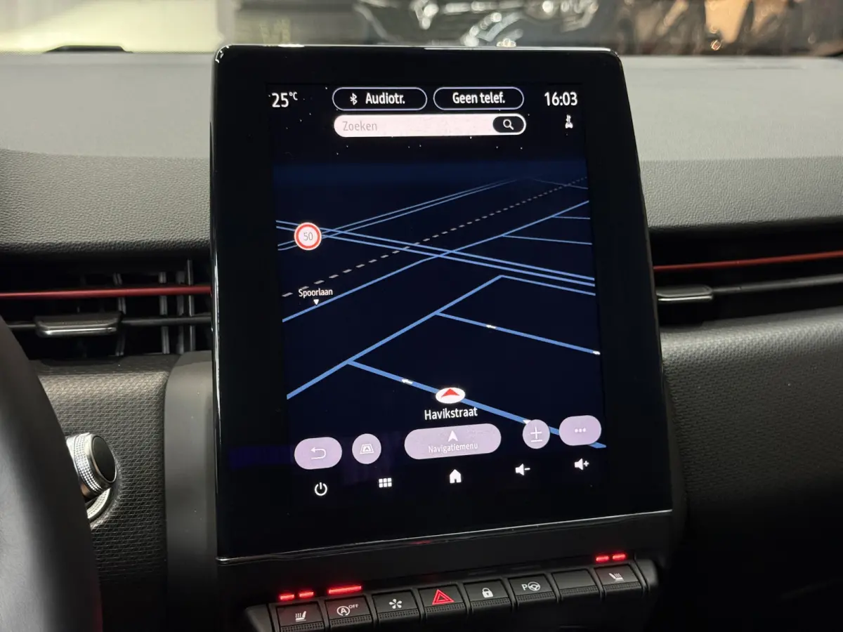 1.0 TCe 100pk Edition One | Groot Navi | Bose | 17" | Camera | Stoel & Stuur verwarming | Carplay | 100 % Dealer onderhouden!