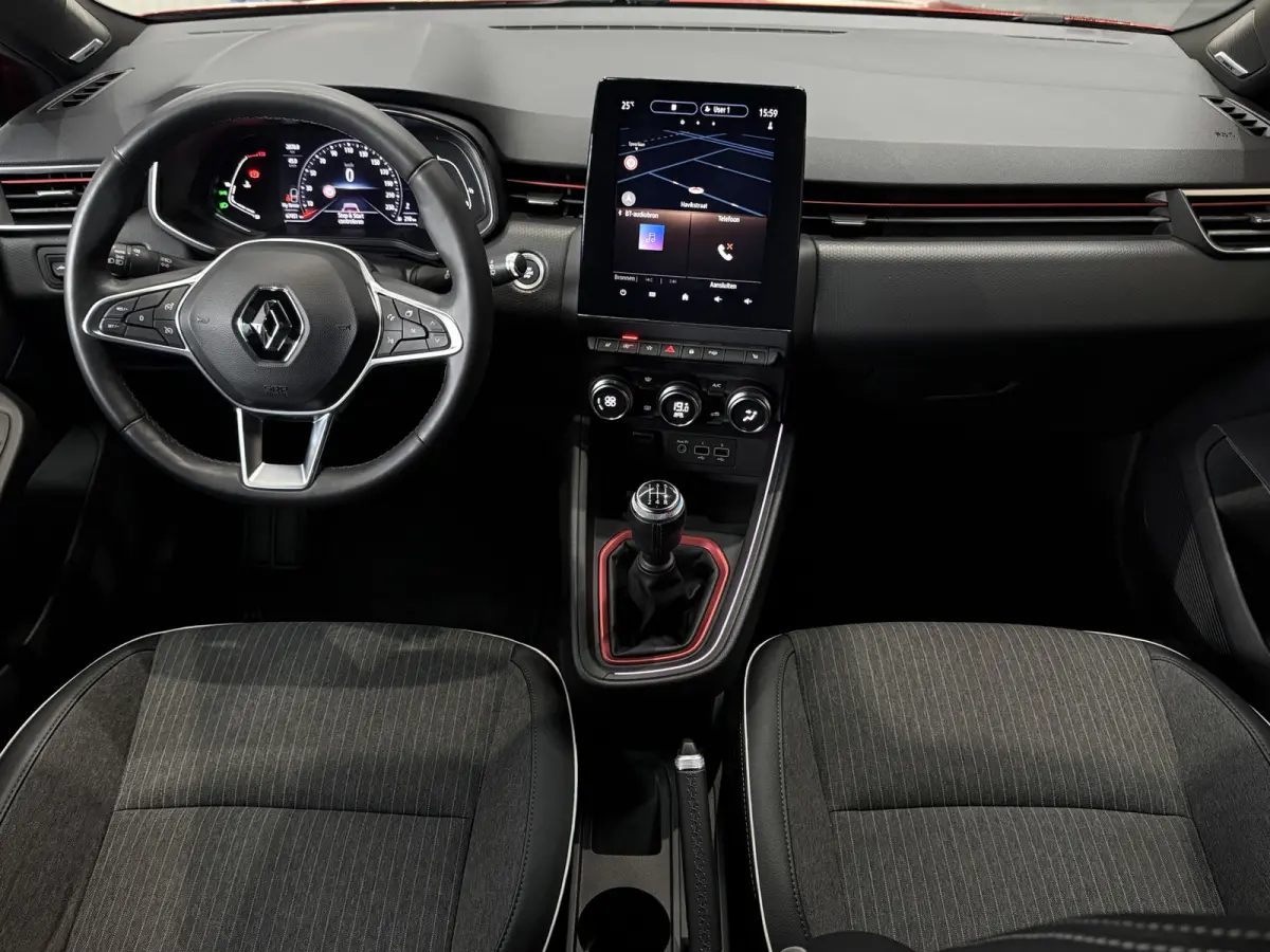 1.0 TCe 100pk Edition One | Groot Navi | Bose | 17" | Camera | Stoel & Stuur verwarming | Carplay | 100 % Dealer onderhouden!