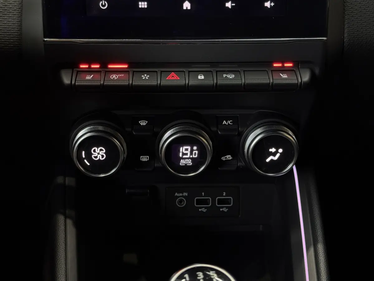 1.0 TCe 100pk Edition One | Groot Navi | Bose | 17" | Camera | Stoel & Stuur verwarming | Carplay | 100 % Dealer onderhouden!