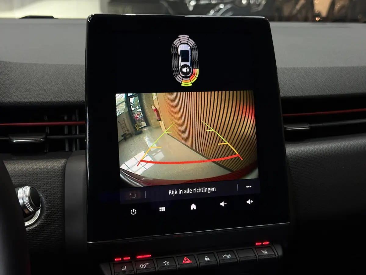 1.0 TCe 100pk Edition One | Groot Navi | Bose | 17" | Camera | Stoel & Stuur verwarming | Carplay | 100 % Dealer onderhouden!
