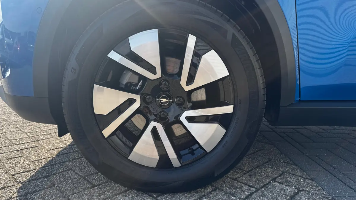 44KWH 113PK GS AUTOMAAT NAVI / CLIMA / LED / PDC / 17" LMV / CAMERA / WINTERPAKKET / BLUETOOTH / CRUISECONTROL / NIEUWSTAAT !!