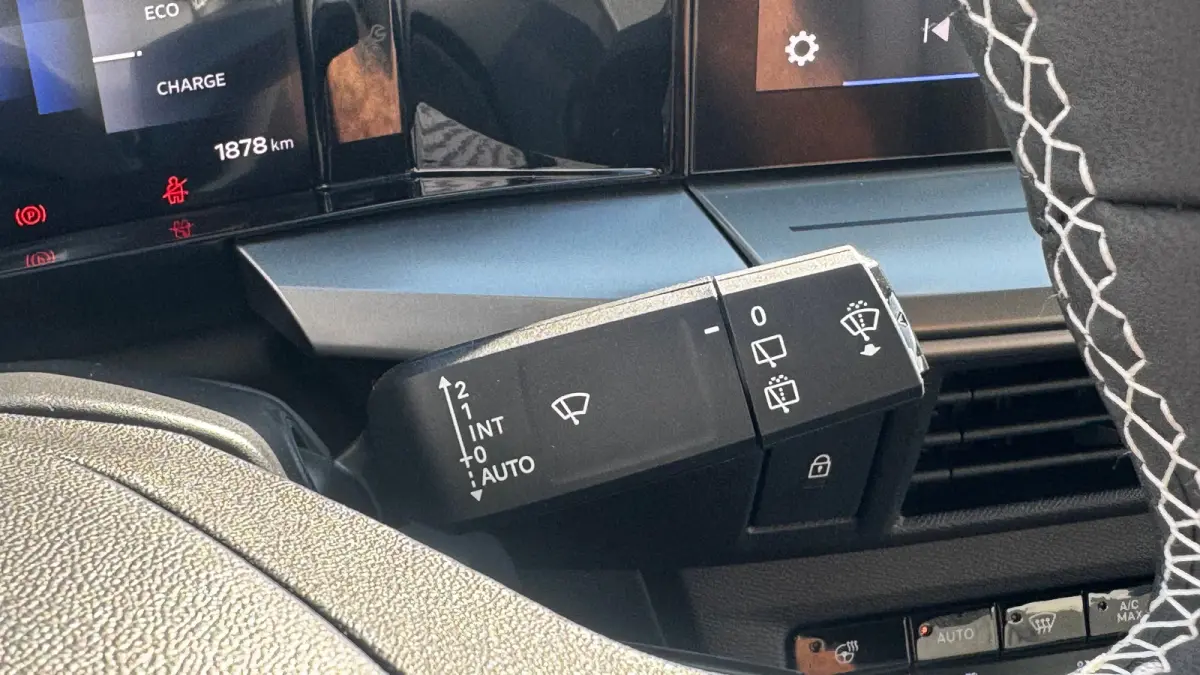 44KWH 113PK GS AUTOMAAT NAVI / CLIMA / LED / PDC / 17" LMV / CAMERA / WINTERPAKKET / BLUETOOTH / CRUISECONTROL / NIEUWSTAAT !!
