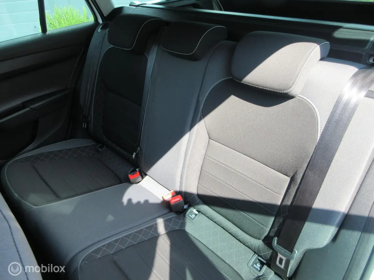 1.0 TSI Business Edition Org Ned Luxe!