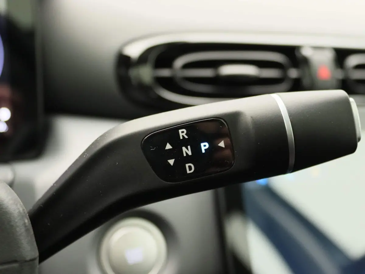 Design 37.3 kWh DE VOORDELIGE ELEKTRISCHE STADSAUTO | RIJK UITGERUST | TAKE A LEAP!