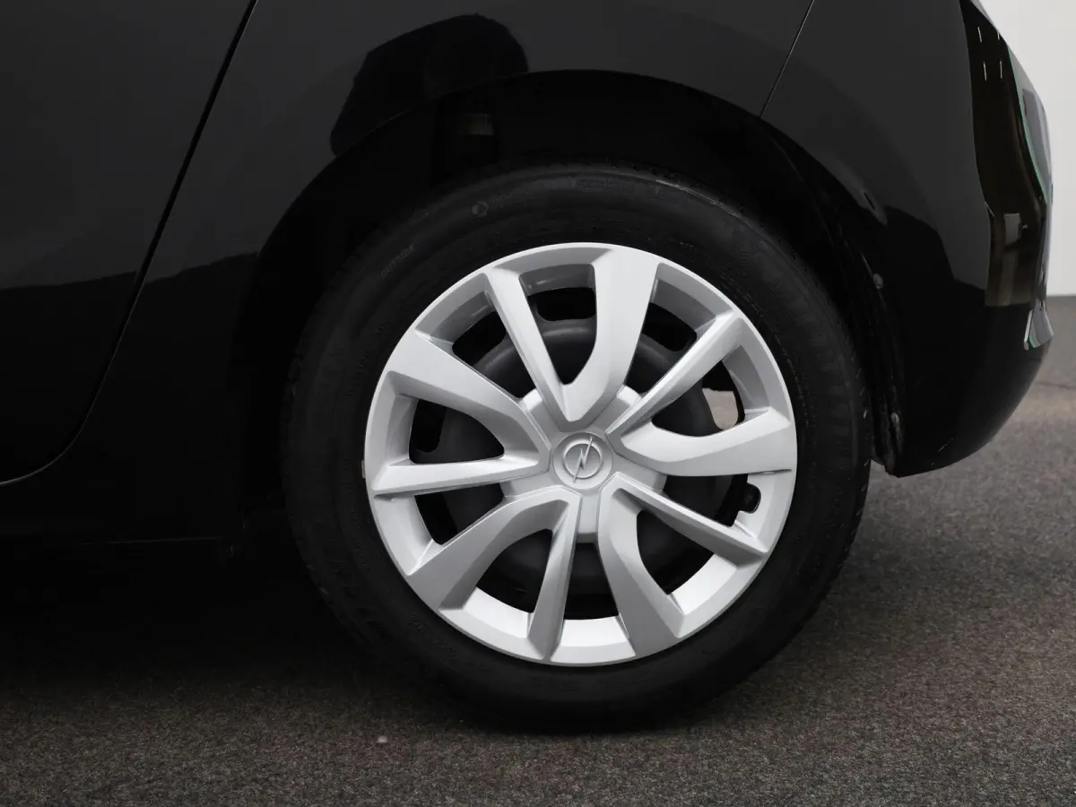 1.2 | Parkeersensoren | Cruise Control | Airco | Verkeersbord-detectie