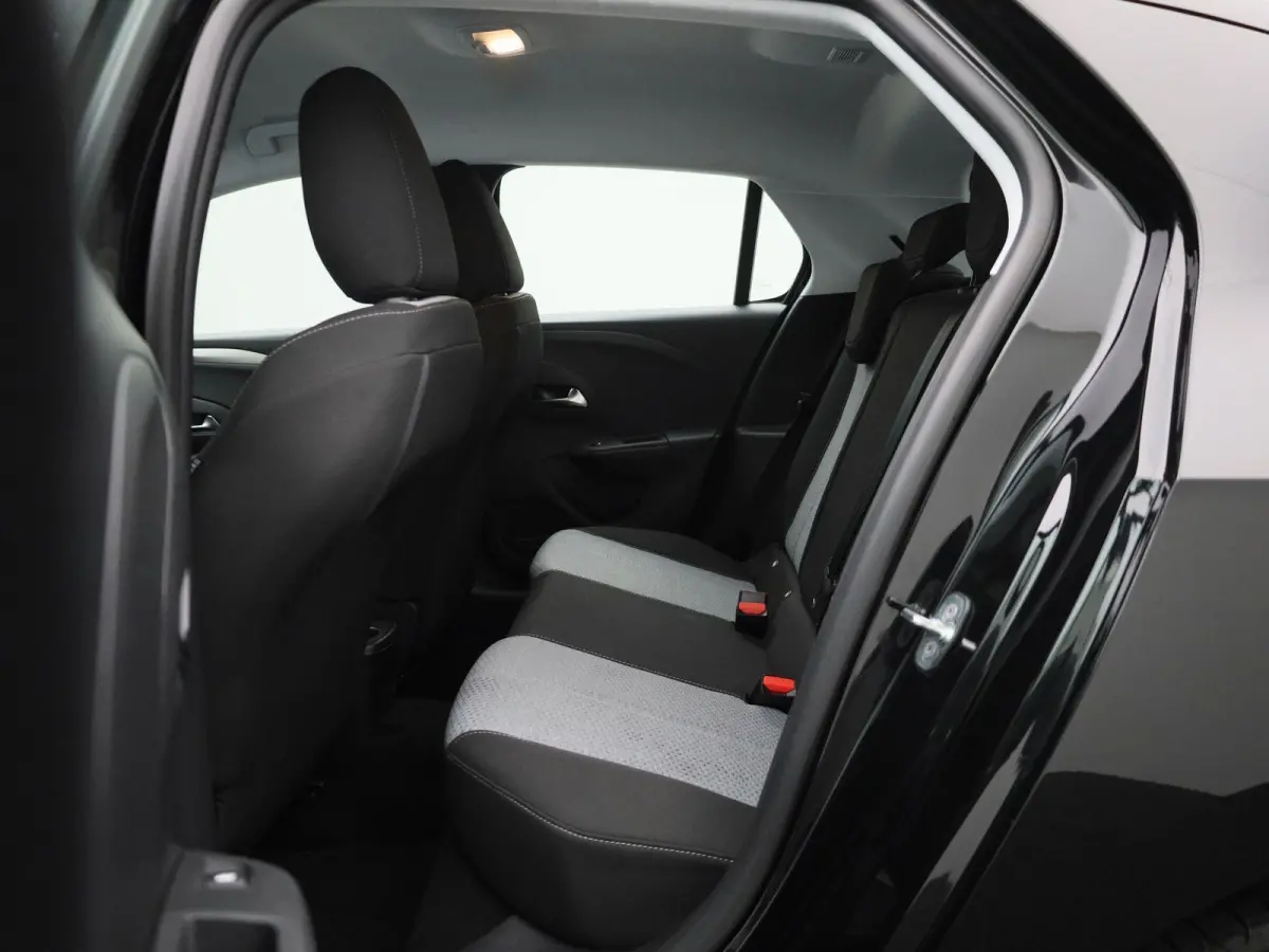 1.2 | Parkeersensoren | Cruise Control | Airco | Verkeersbord-detectie