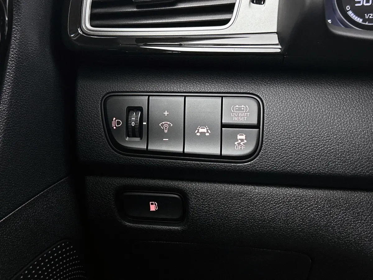 1.6 GDi Hybrid DynamicLine | Trekhaak | Navigatie |  Apple Carplay/Android Auto