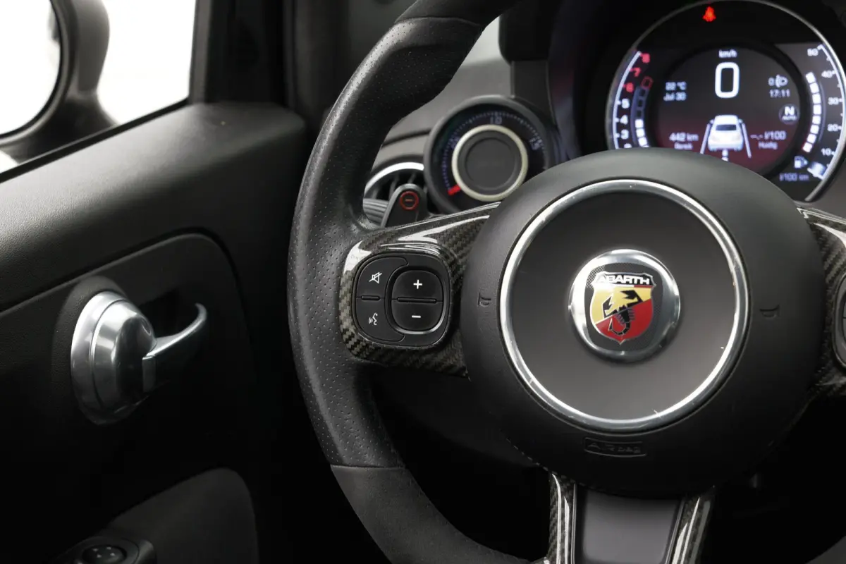 1.4 T-Jet Abarth 595 Competizione |Pano|Carpay|Sabelt Stoel|