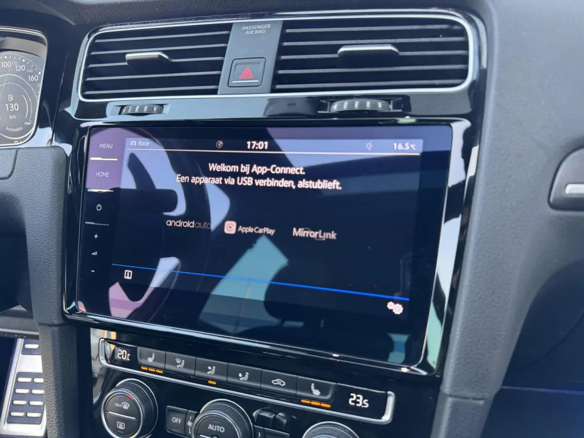 2.0 TSI 310pk 4Motion R Pano DSG Akra Blindspot LaneAssist ACC Alcantara DigitaleCockpit Keyless Garantie
