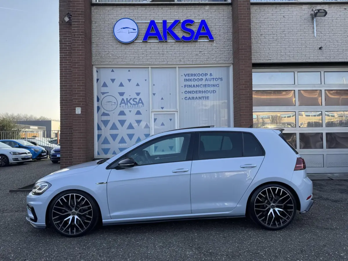 2.0 TSI 310pk 4Motion R Pano DSG Akra Blindspot LaneAssist ACC Alcantara DigitaleCockpit Keyless Garantie