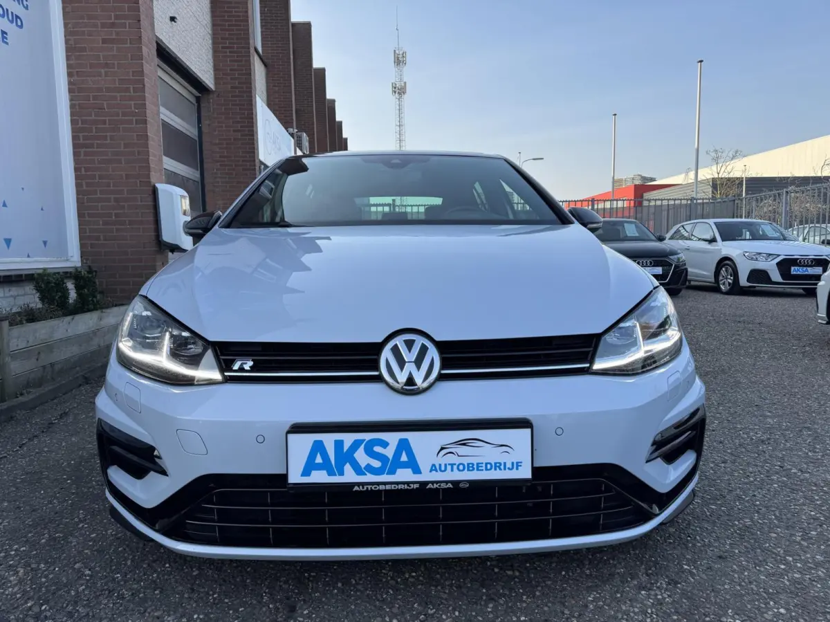 2.0 TSI 310pk 4Motion R Pano DSG Akra Blindspot LaneAssist ACC Alcantara DigitaleCockpit Keyless Garantie