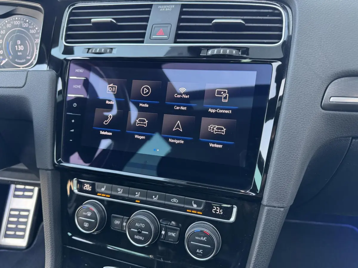 2.0 TSI 310pk 4Motion R Pano DSG Akra Blindspot LaneAssist ACC Alcantara DigitaleCockpit Keyless Garantie
