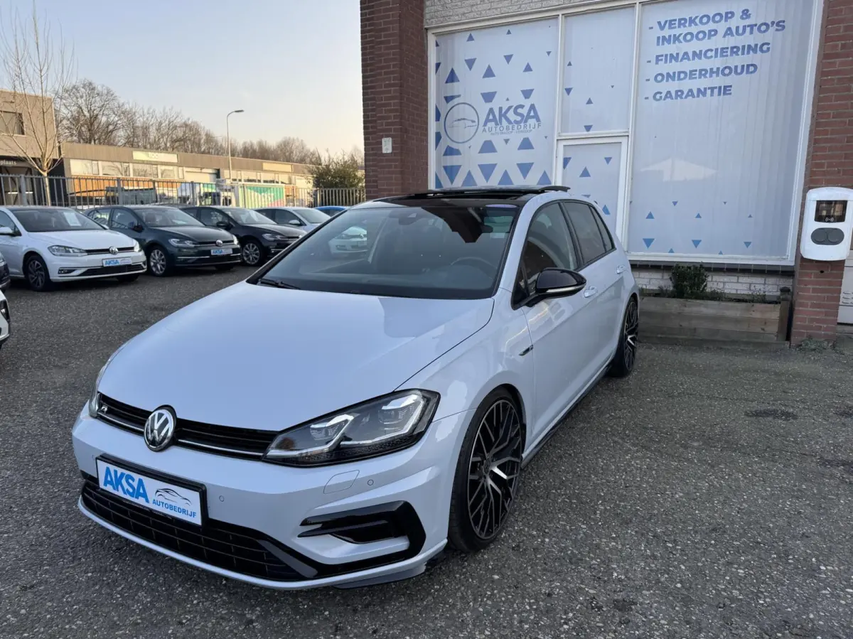 2.0 TSI 310pk 4Motion R Pano DSG Akra Blindspot LaneAssist ACC Alcantara DigitaleCockpit Keyless Garantie