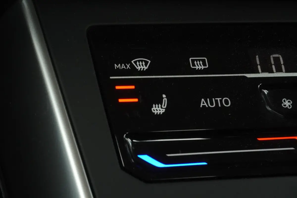 1.0 TSI Life Business+Led+Full-Navigatie+Vitrual+Camera+Ecc+stoel-verw+Parkeer-Hulp+ APK 7-2028