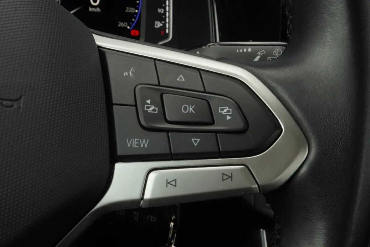 1.0 TSI Life Business+Led+Full-Navigatie+Vitrual+Camera+Ecc+stoel-verw+Parkeer-Hulp+ APK 7-2028