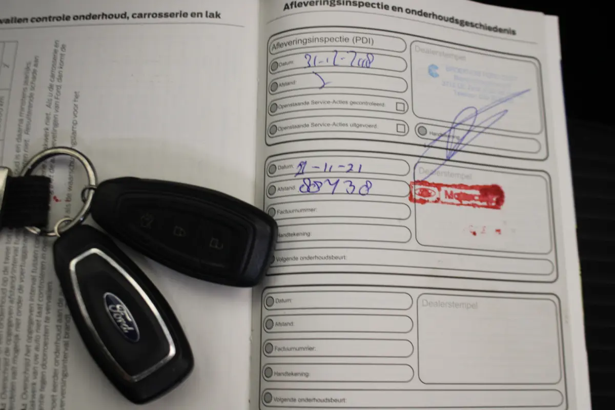 1.0 EcoBoost Titanium Business |Navi|