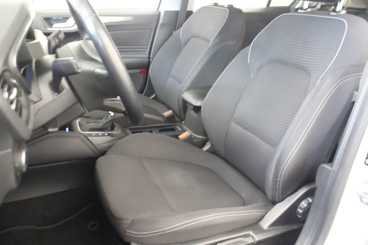 1.0 EcoBoost Titanium Business |Navi|