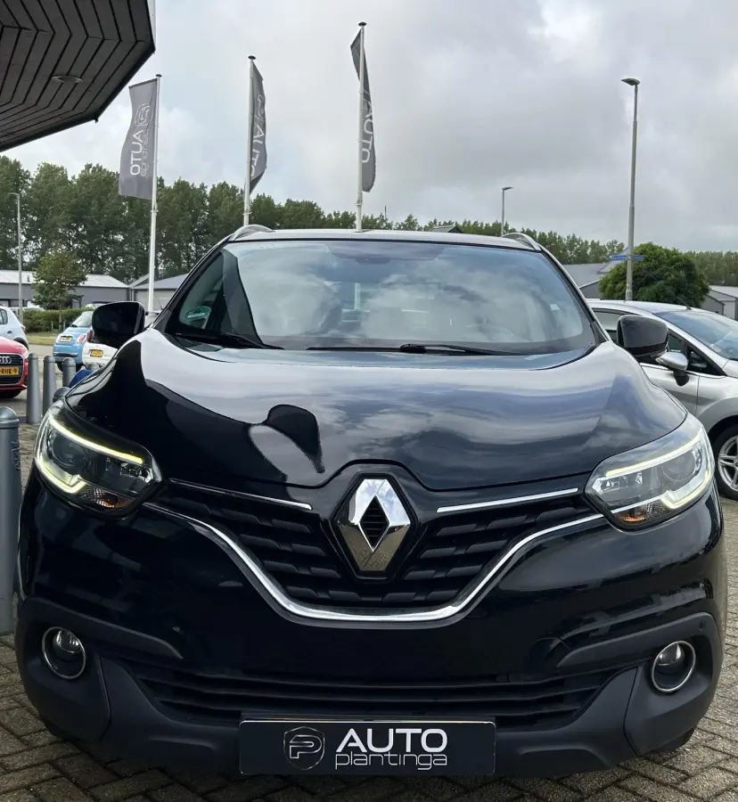 1.2 TCe Intens 131PK | Trekhaak | 1500KG Trekgewicht | Achteruitrijcamera | Parkeersensoren Voor en Achter | Navigatie | Cruise Control | Climate Control | 2 Sleutels |