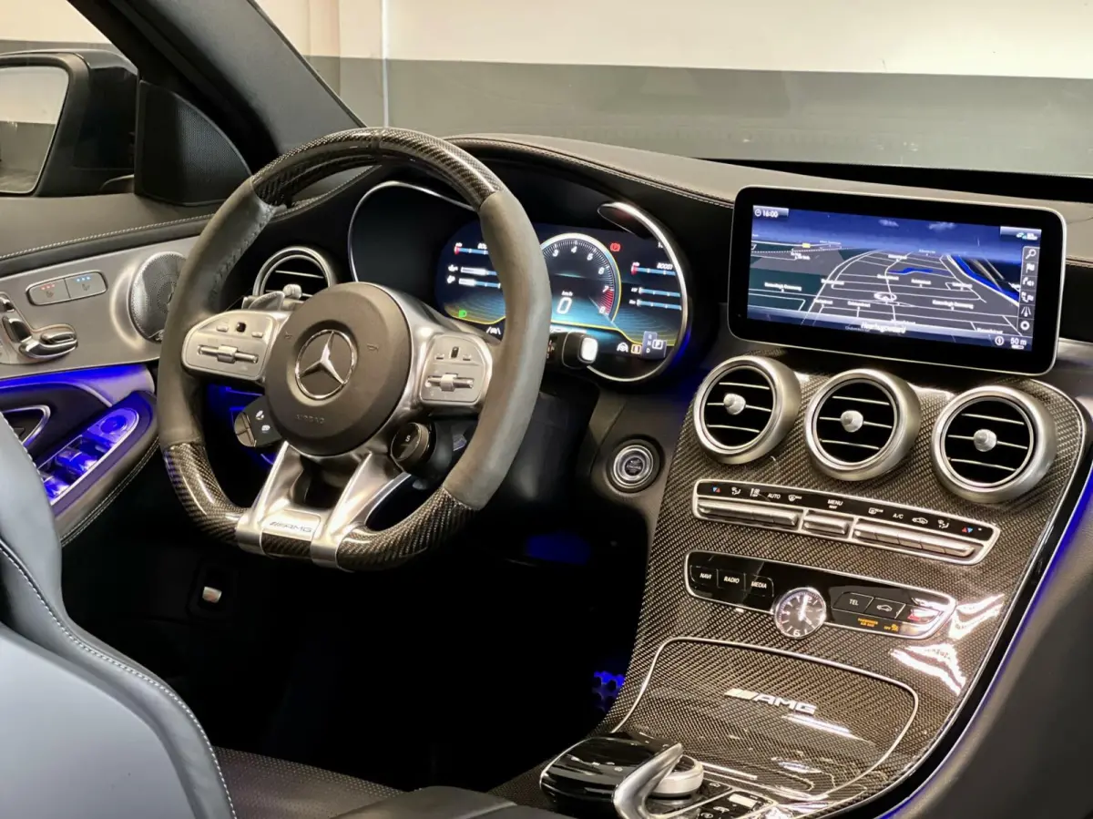 63 AMG S | Full | Keramische Remmen | 360 Camera | Schaalstoelen | HUD | Dodehoek |