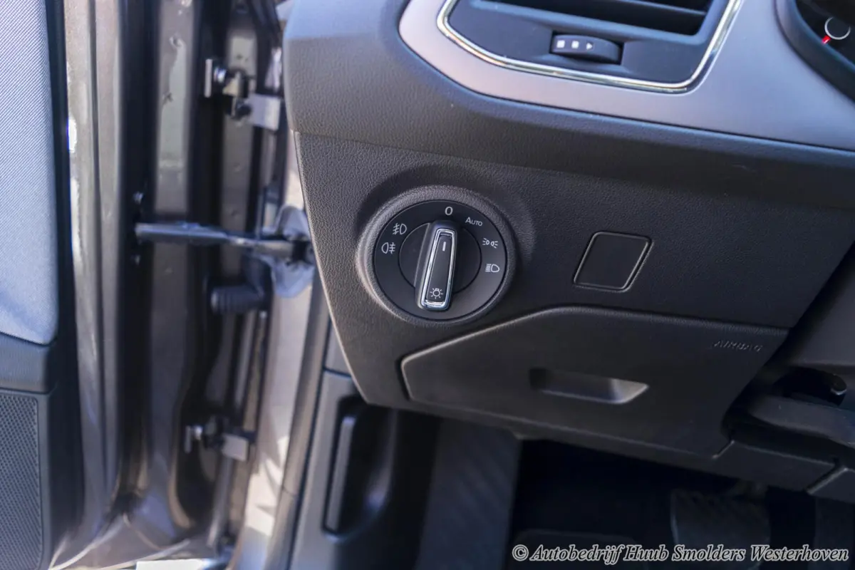 - 1.0 EcoTSI 85kW Style DSG (automaat)