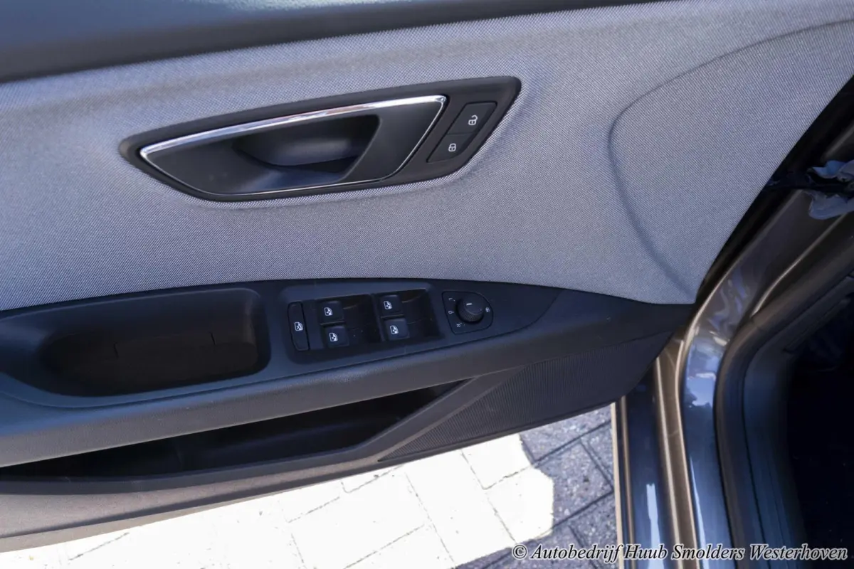 - 1.0 EcoTSI 85kW Style DSG (automaat)