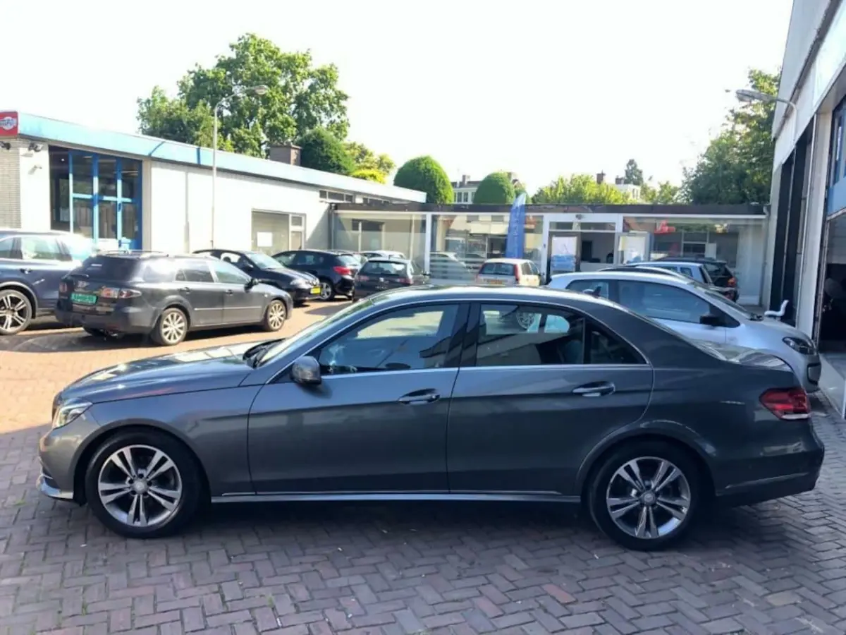 200 Ambition Avantgarde 1e EIGENAAR DEALER ONDERHOUDEN