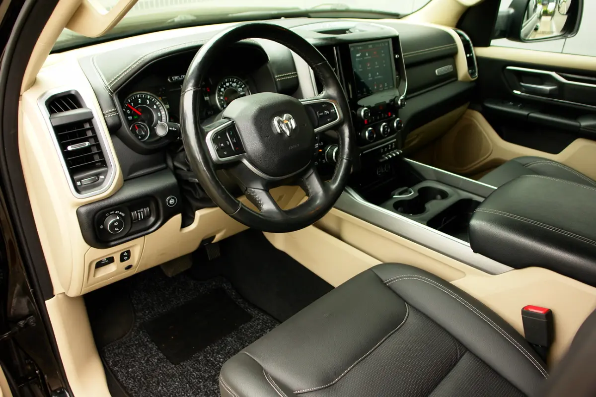 DODGE 1500 V8 5.7 Bighorn LPG