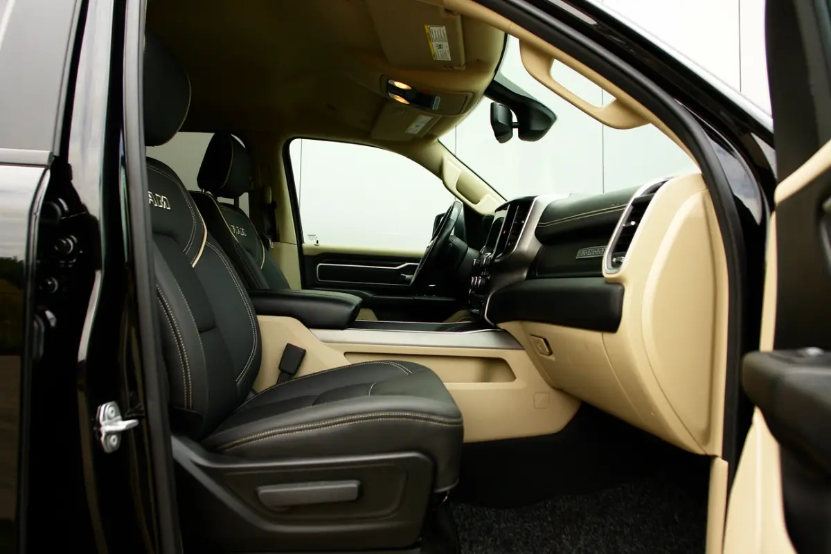 DODGE 1500 V8 5.7 Bighorn LPG