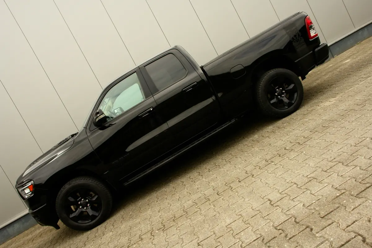 DODGE 1500 V8 5.7 Bighorn LPG