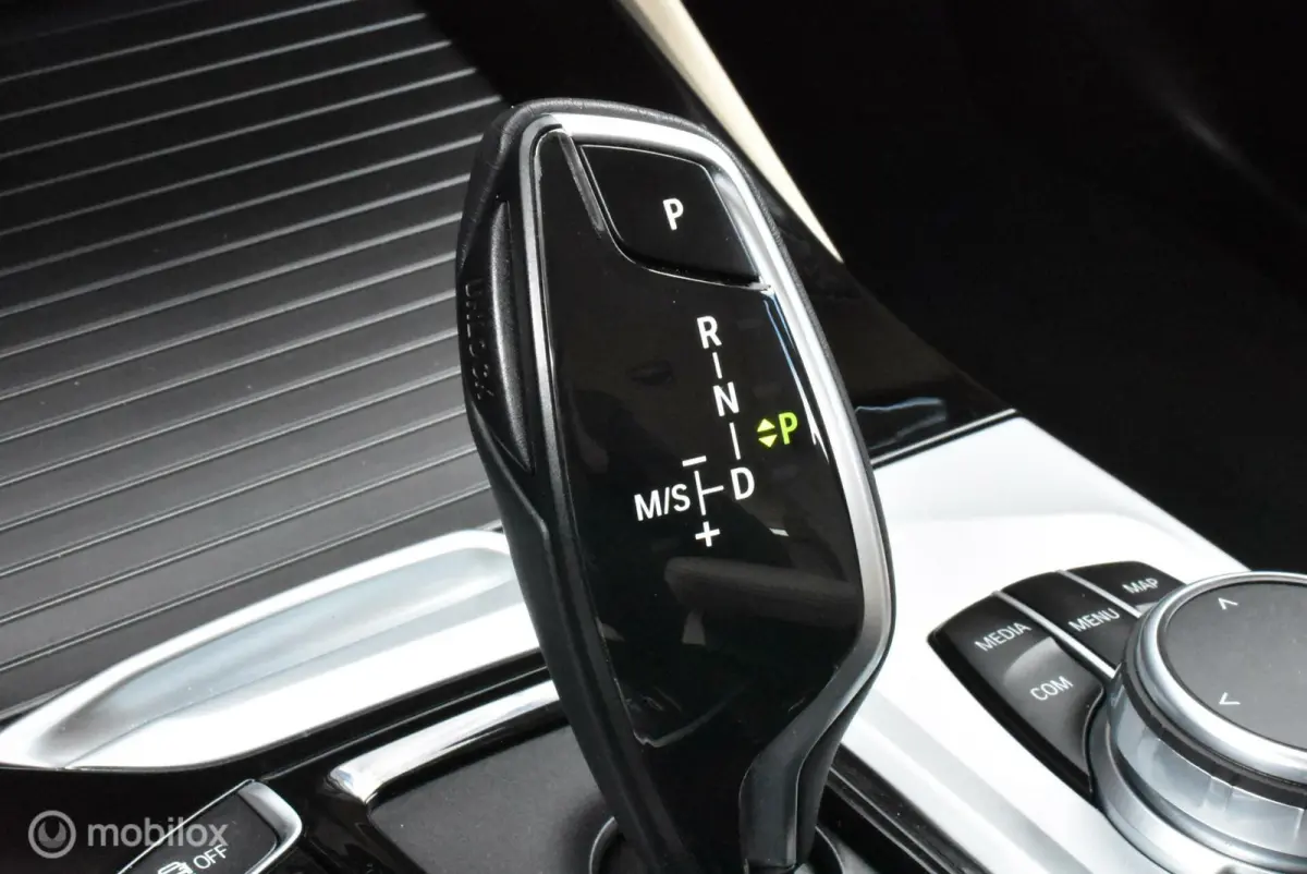 xDrive20i High Exe 2019 1e Eignr! Leder Navi LED Sportstoelen Stoelverwarming Trekhaak