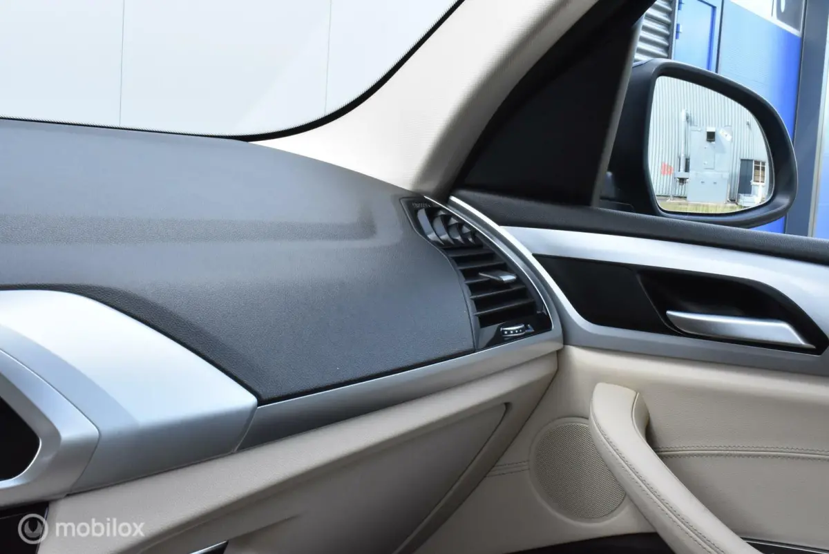 xDrive20i High Exe 2019 1e Eignr! Leder Navi LED Sportstoelen Stoelverwarming Trekhaak