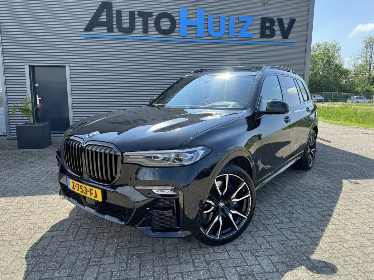 xDrive40d 340 PK High Executive M Sport Executive Drive Pro 7 Zits Trekhaak Panoramadak Harman- Kardon ACC 4WD besturing Luchtvering Standkachel Stuurverwarming Stoelventilatie 360 Graden Ca