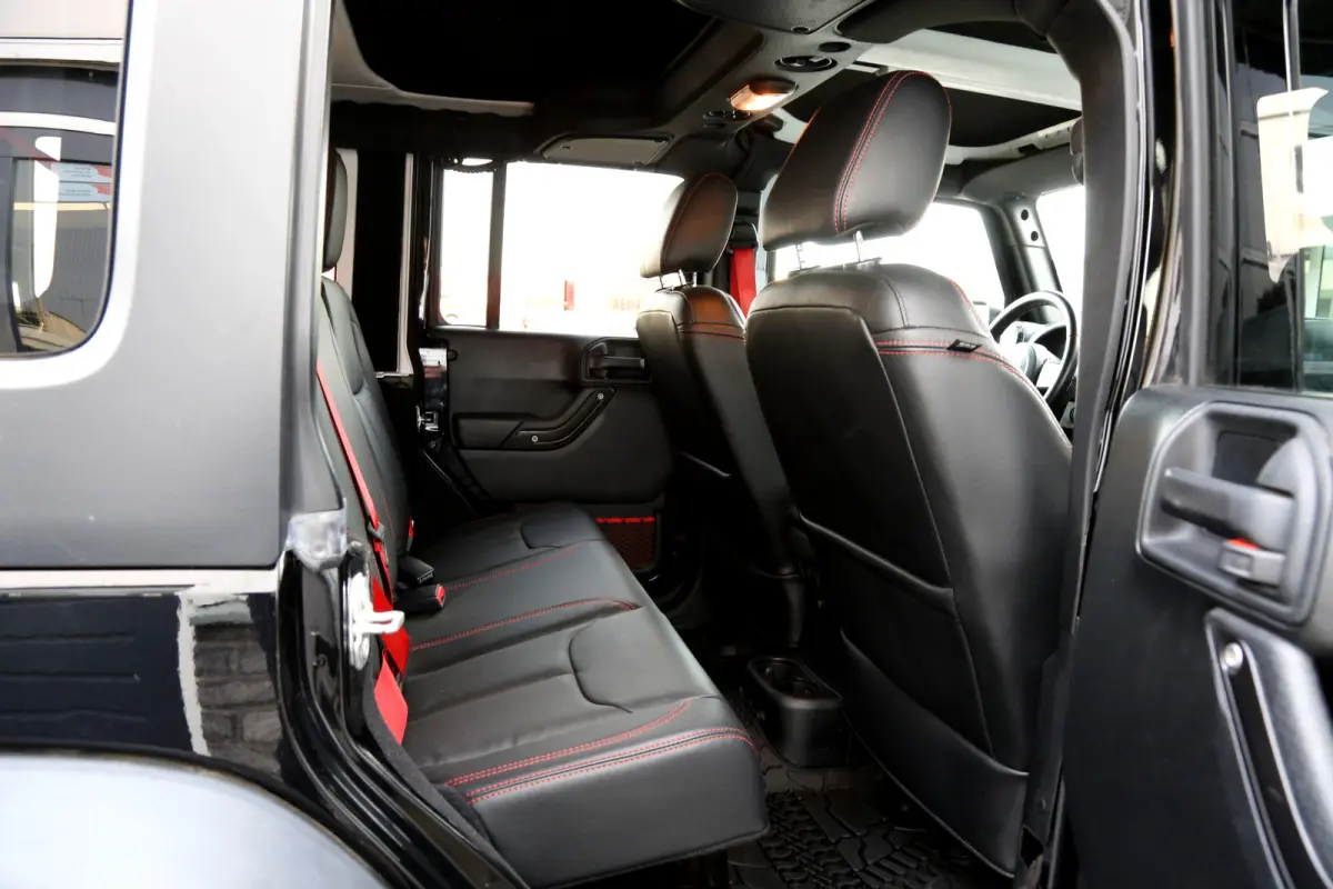 3.6 V6 Rubicon Recon Edition 284PK 4WD Aut.*BTW*1ste Eig!*Perfect Jeep Onderh.*Uitneemb. Dak/Trekhaak/Leder/Stoelverw./LED/Alpine/Cruise-Control/Climate-Control*