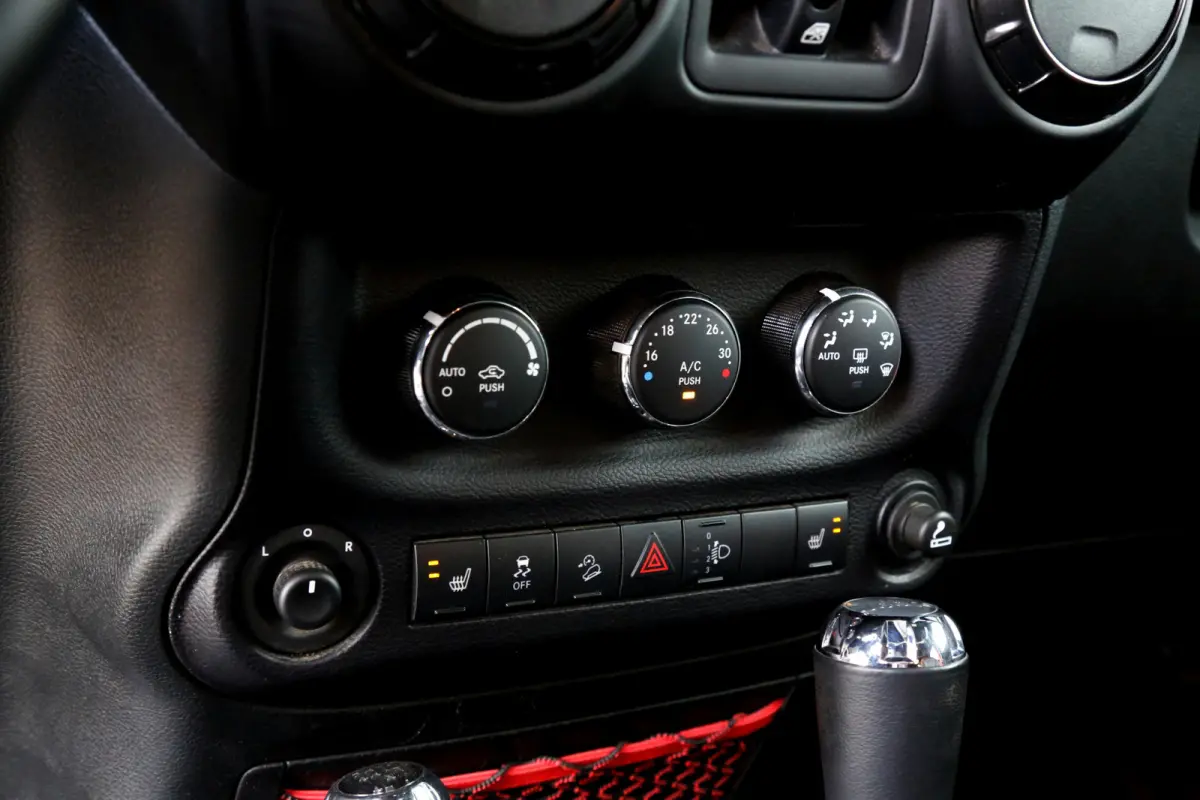 3.6 V6 Rubicon Recon Edition 284PK 4WD Aut.*BTW*1ste Eig!*Perfect Jeep Onderh.*Uitneemb. Dak/Trekhaak/Leder/Stoelverw./LED/Alpine/Cruise-Control/Climate-Control*