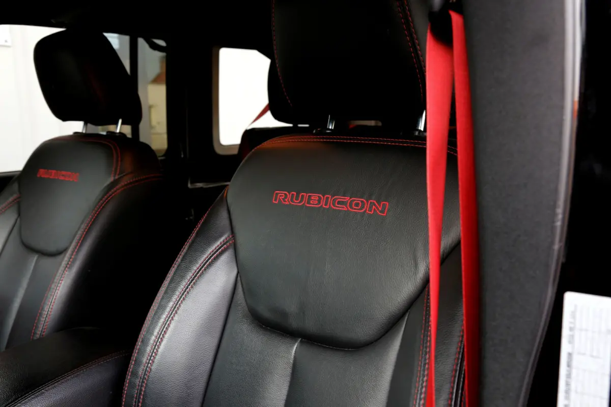 3.6 V6 Rubicon Recon Edition 284PK 4WD Aut.*BTW*1ste Eig!*Perfect Jeep Onderh.*Uitneemb. Dak/Trekhaak/Leder/Stoelverw./LED/Alpine/Cruise-Control/Climate-Control*