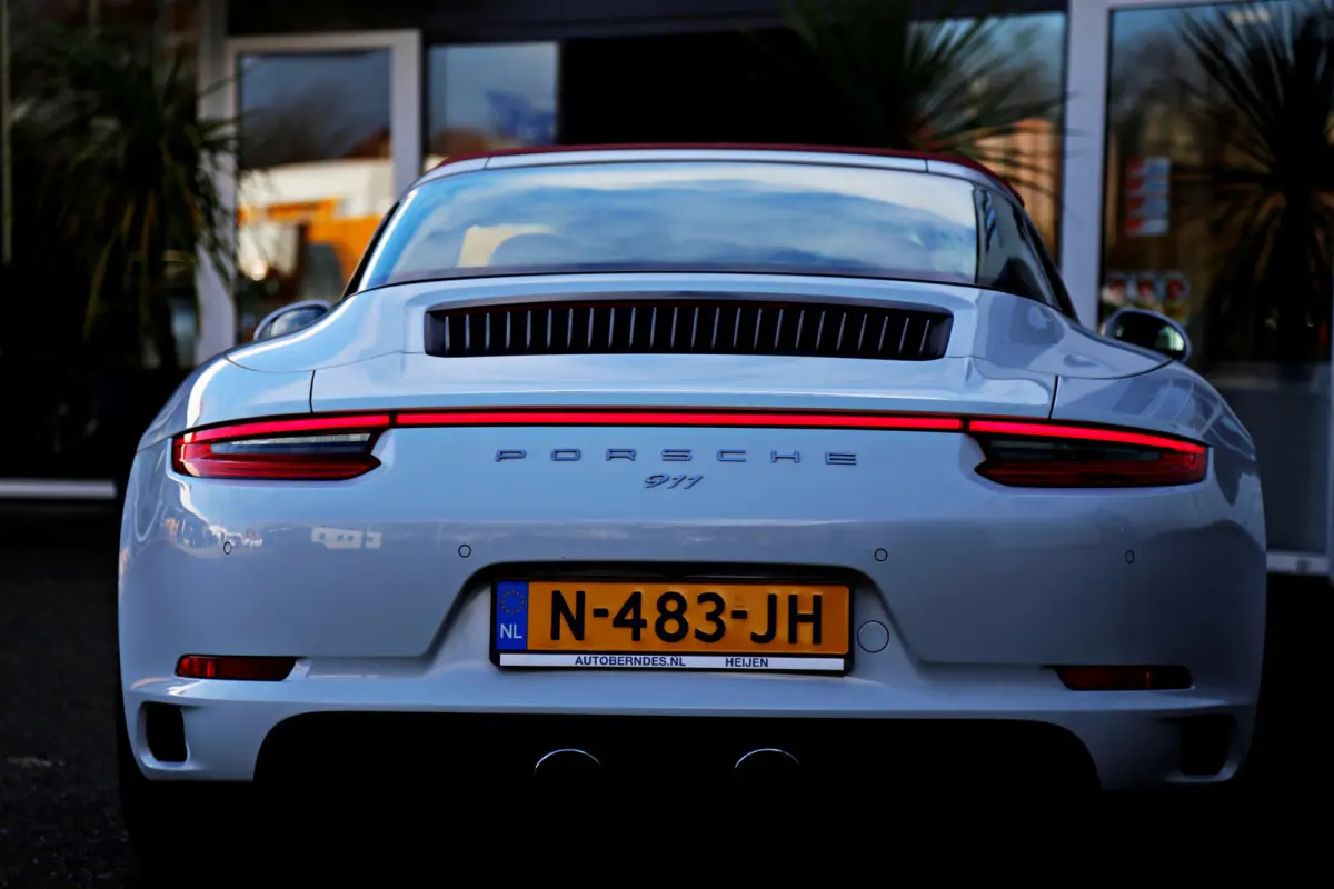 3.0 Targa 4 370PK Aut. 991.2 *Perfect Porsche Onderh.*Sportuitlaat/ACC/Bose/Stoelverw./Stuurwielverw./Camera/LED/Bi-Xenon/20 inch LM*