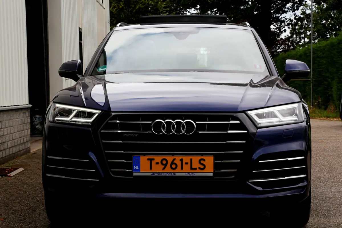 55 TFSI e 367PK Plug in S-Line Quattro Competition*Perfect Audi Onderh.*BTW*1ste Eig!*Luchtvering/Panodak/Head-Up/Elek. Trekhaak/Keyless Entry+Go/S-Line Sportstoelen/Stoelverw./LED/DAB/19 in