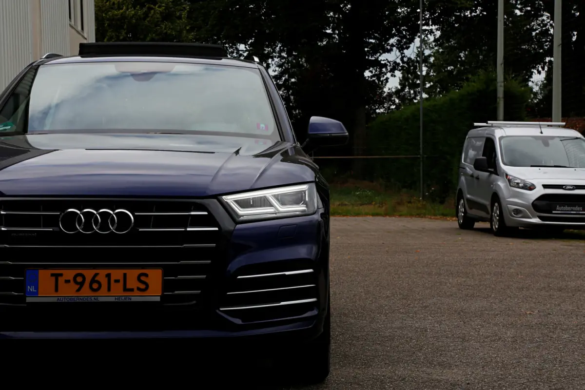 55 TFSI e 367PK Plug in S-Line Quattro Competition*Perfect Audi Onderh.*BTW*1ste Eig!*Luchtvering/Panodak/Head-Up/Elek. Trekhaak/Keyless Entry+Go/S-Line Sportstoelen/Stoelverw./LED/DAB/19 in